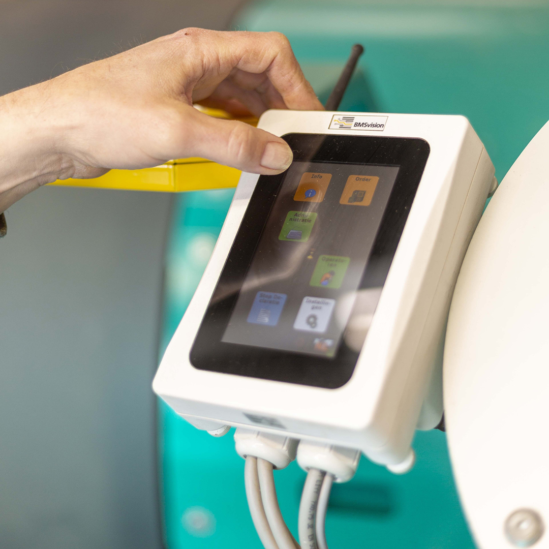 touch-screen-hmi-bmsvision